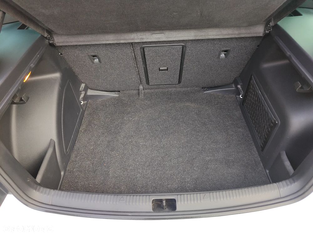 Skoda RAPID Spb 1.0 TSI Monte Carlo - 27