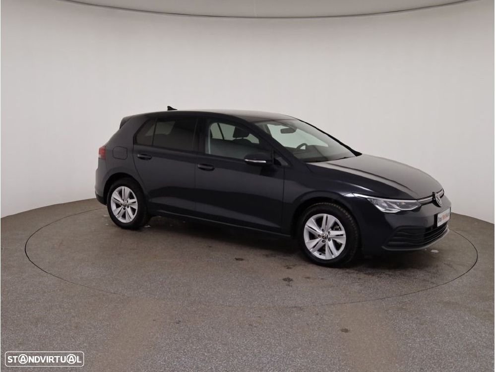 VW Golf 1.0 eTSI Life DSG - 10