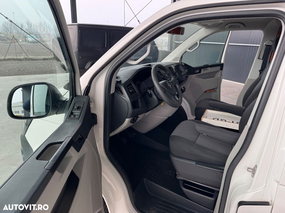Volkswagen Transporter T6 - 17