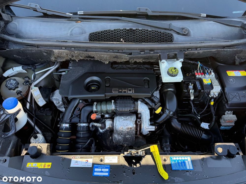 Citroën Berlingo e-HDi 90 FAP EGS6 Start Stop Silver Selection - 32