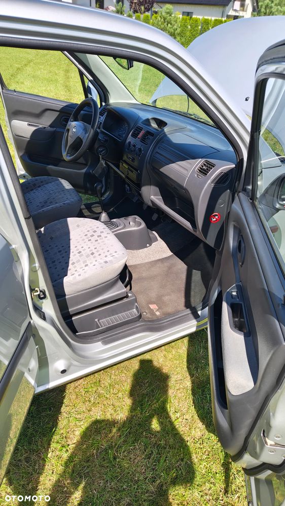 Opel Agila - 16