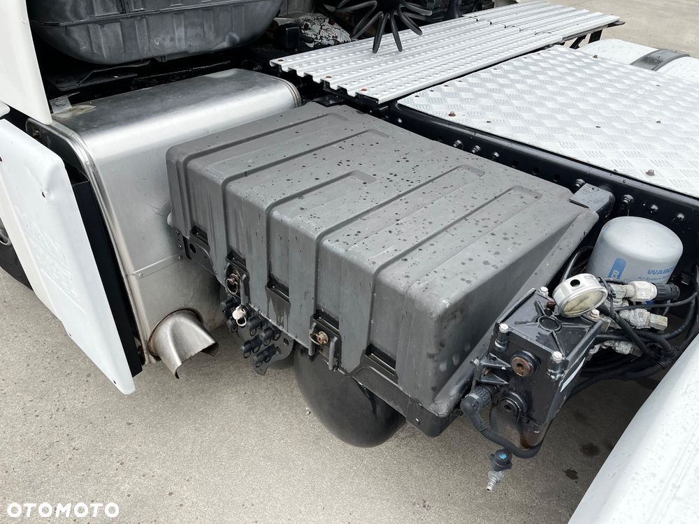 MAN TGX 18.480 // 2009 // Euro 5 // Zamiana za starszy // - 23