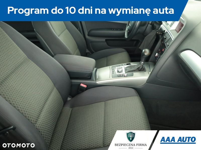 Audi A6 Avant - 9