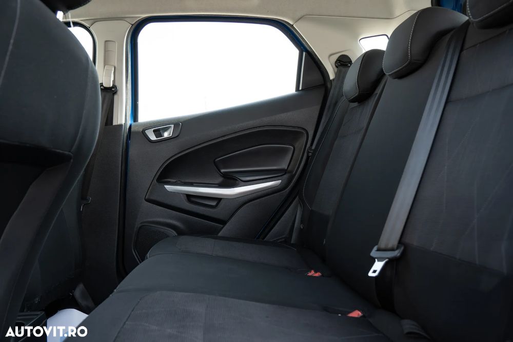 Ford EcoSport - 16