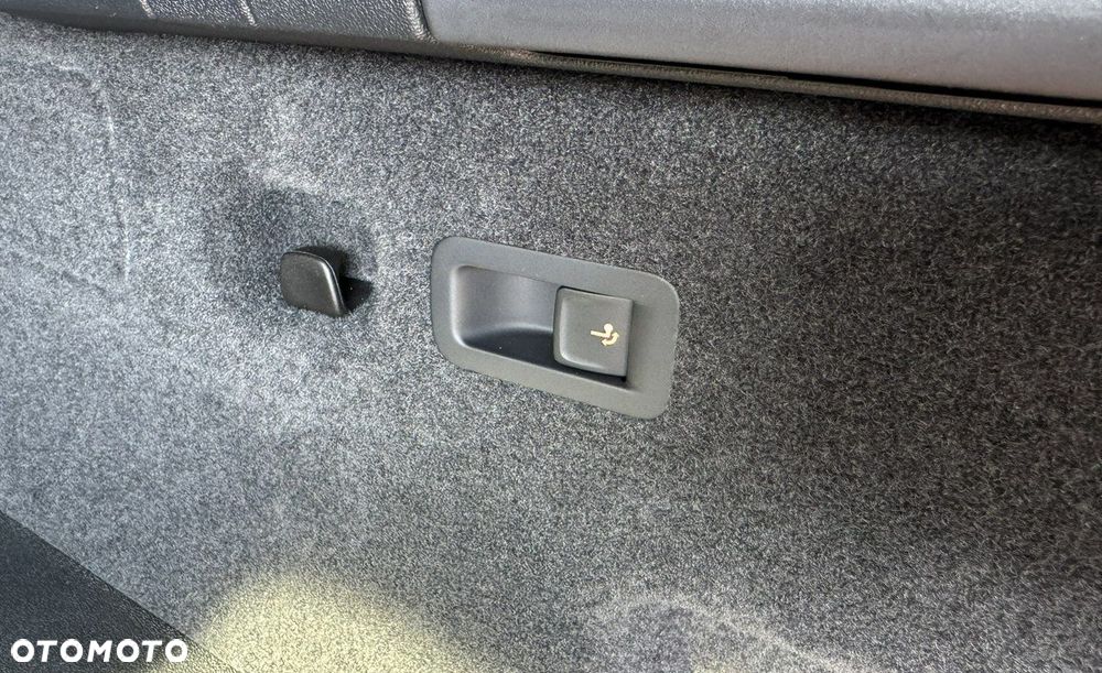 Skoda Kodiaq 1.5 TSI ACT 4x2 Sportline DSG 7os - 28