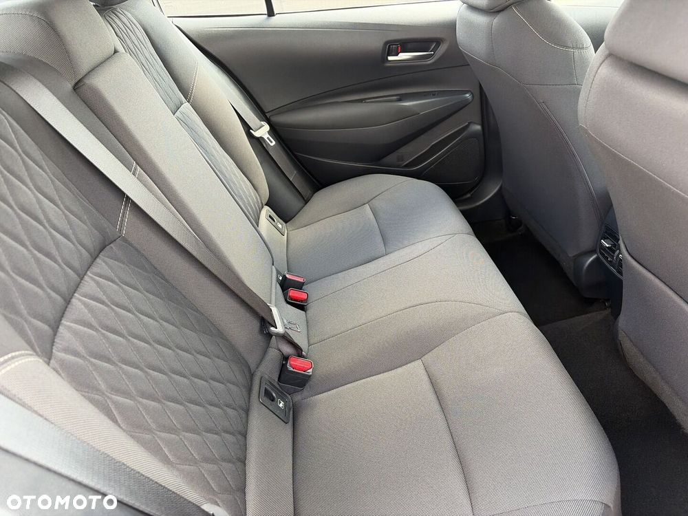 Toyota Corolla - 11