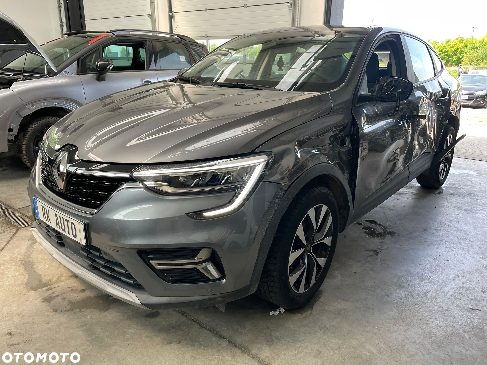 Renault Arkana 1.3 TCe mHEV Equilibre EDC - 4
