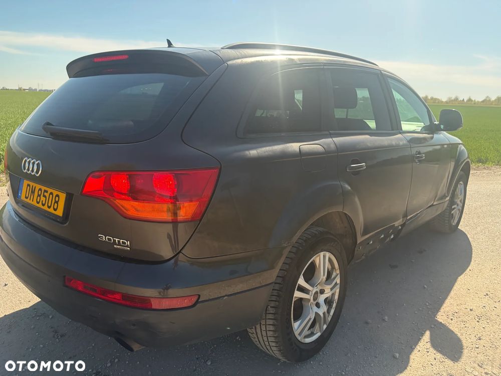 Audi Q7 3.0 TDI DPF quattro tiptronic - 6