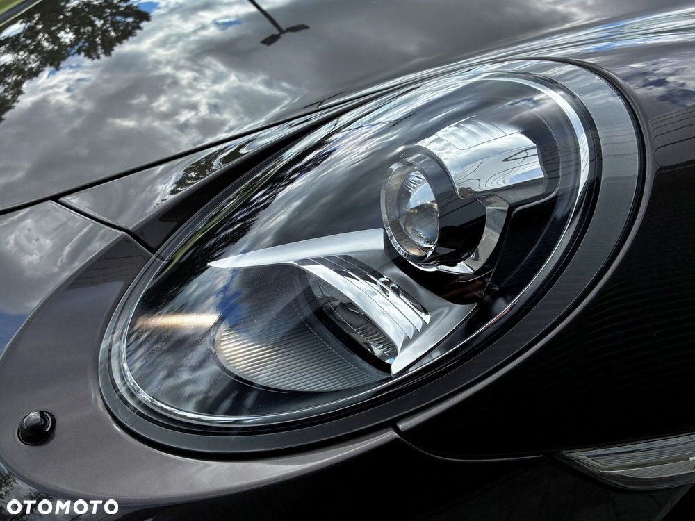 Porsche 911 - 12