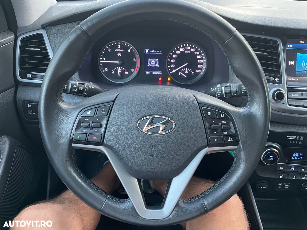 Hyundai Tucson - 36