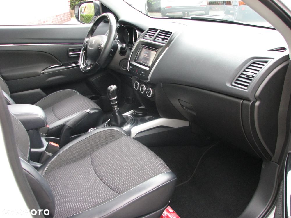 Peugeot 4008 - 19