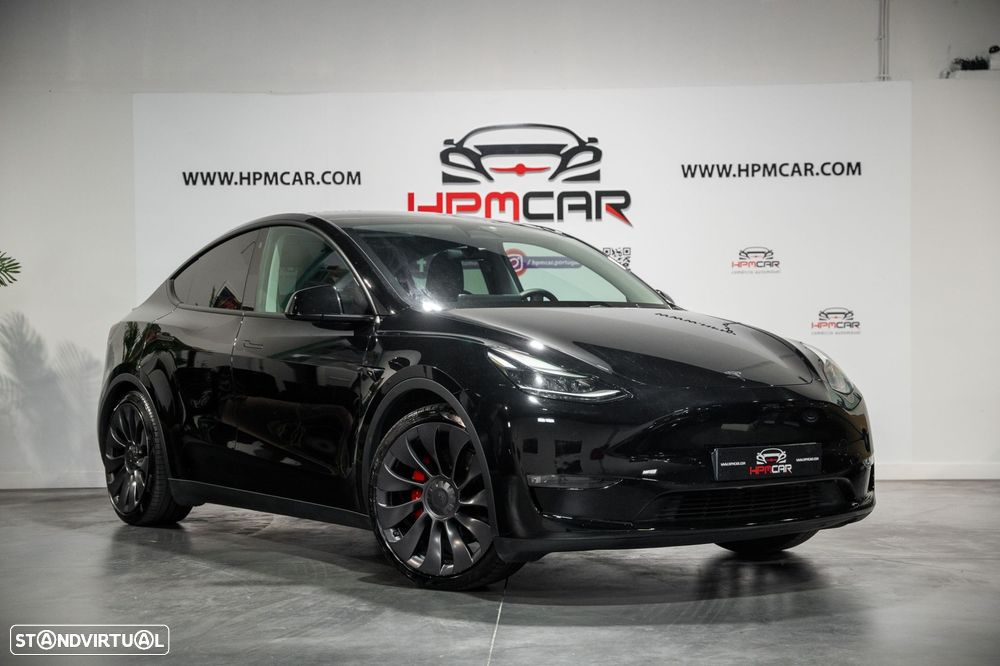 Tesla Model Y Performance Dual Motor AWD - 1