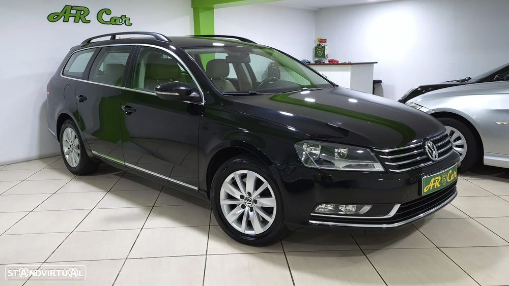 VW Passat 1.6 TDI BlueMotion Highline - 3