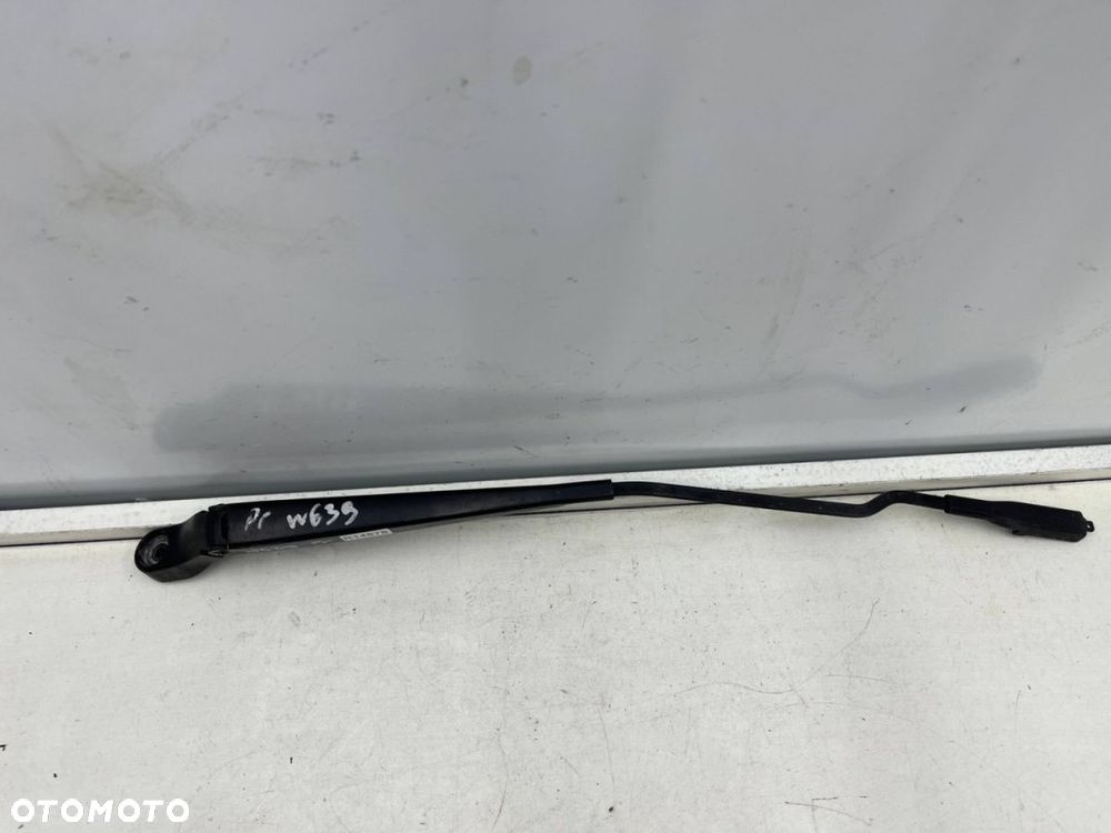 Ramię wycieraczki Mercedes Vito W639 03-14r. prawe A6398200844 - 8