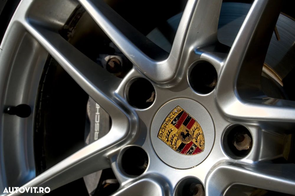 Porsche Panamera - 10