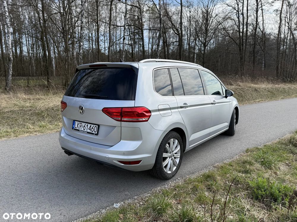 Volkswagen Touran 2.0 TDI SCR (BlueMotion Technology) Highline - 3