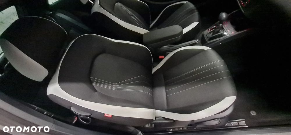 Seat Ibiza SC 1.4 TSI DSG Cupra - 21