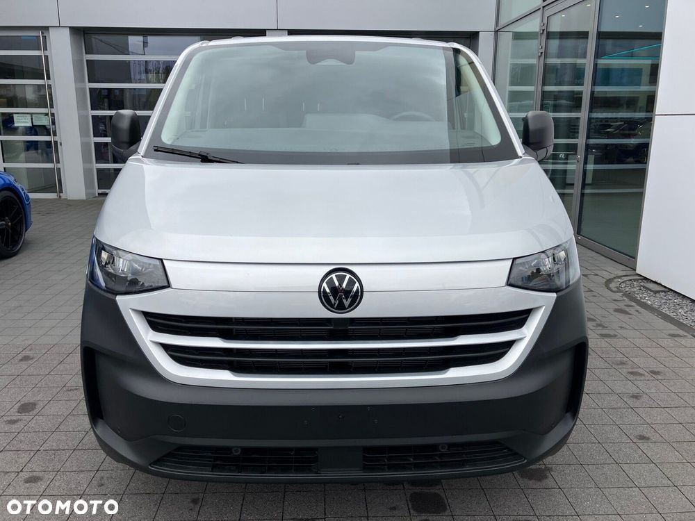 Volkswagen Transporter Transporter Furgon silnik: 2,0 l TDI 170 KM / skrzynia biegów: 8-biegowa automatyczna rozstaw osi: 3500 mm - 3