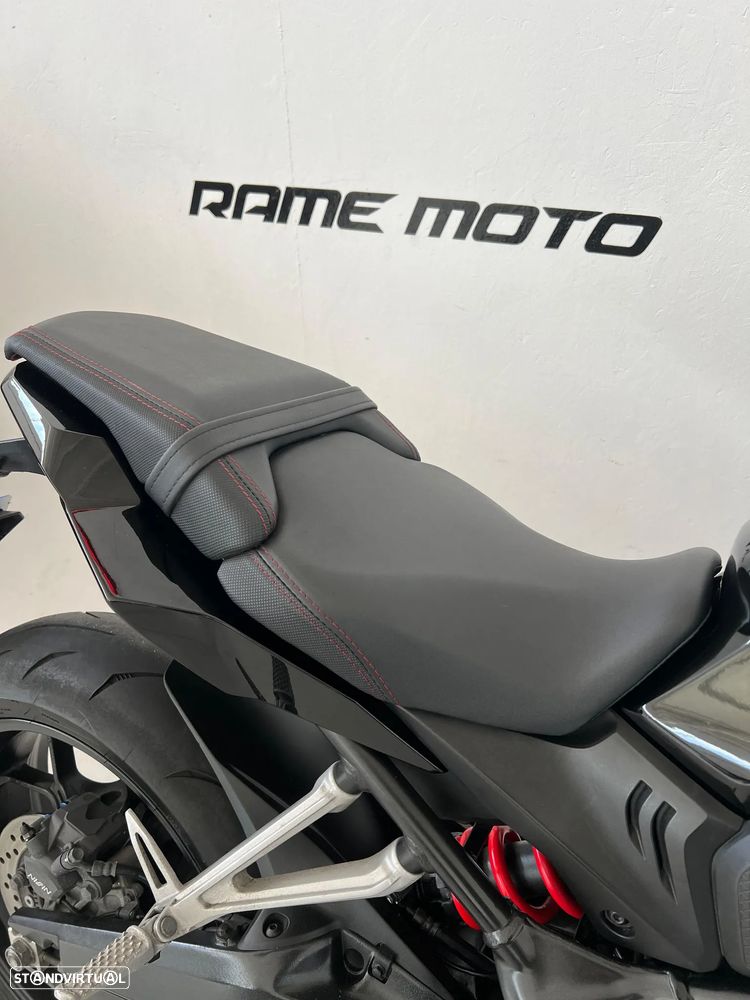 Honda CBR 650 R - 15