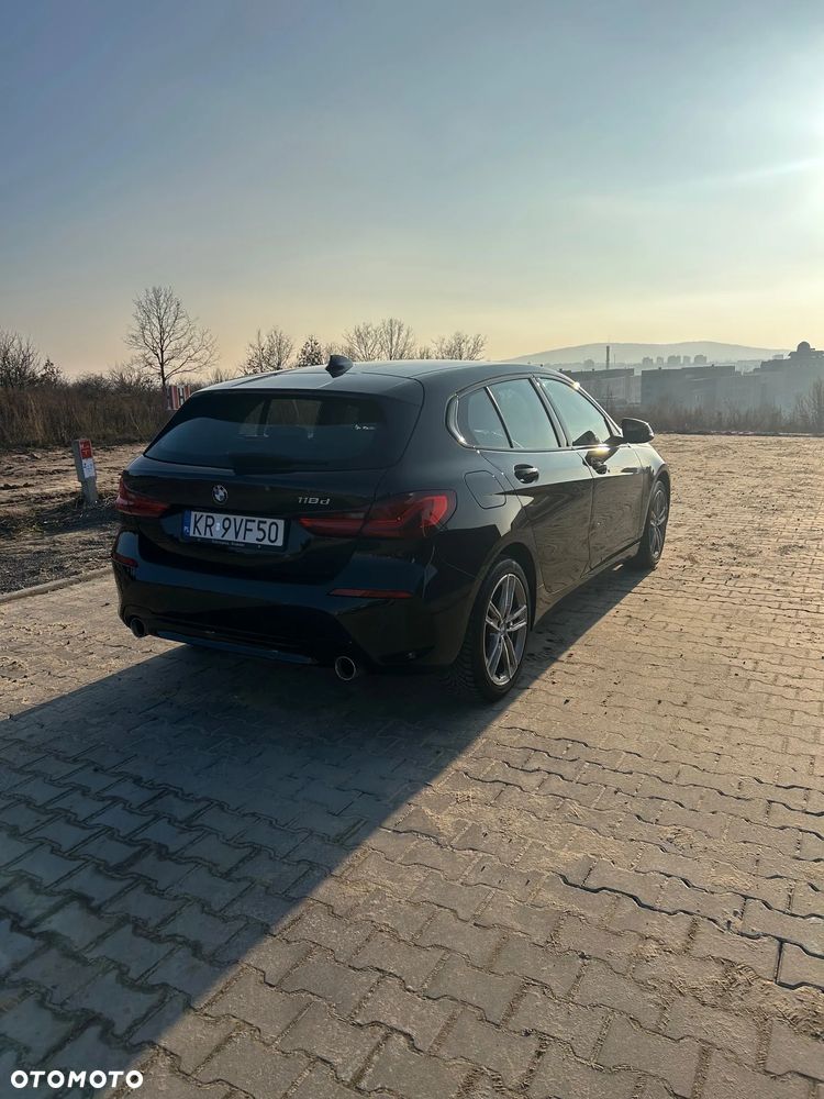 BMW Seria 1 118d Sport Line - 4