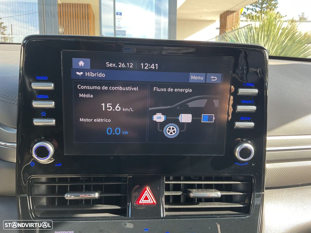 Hyundai Ioniq 1.6 GDI HEV - 29