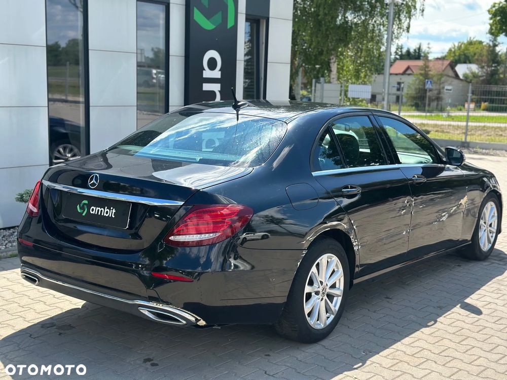 Mercedes-Benz Klasa E 200 d - 7