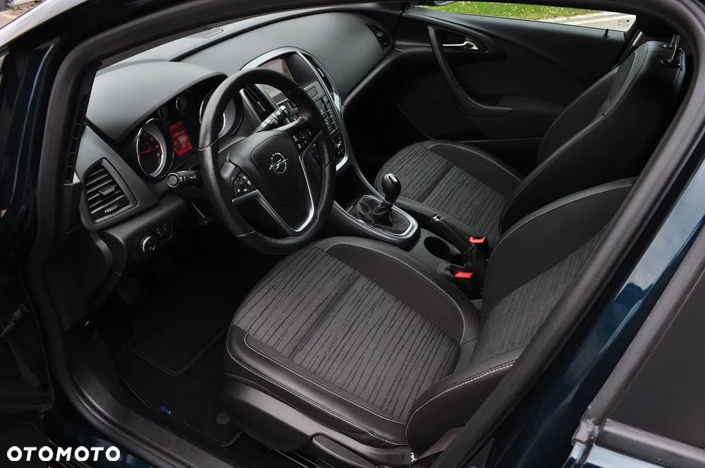 Opel Astra 1.4 Turbo Edition - 5