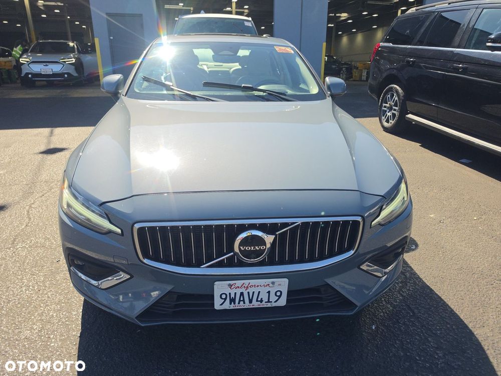 Volvo S60 B5 B Ultimate Bright - 3