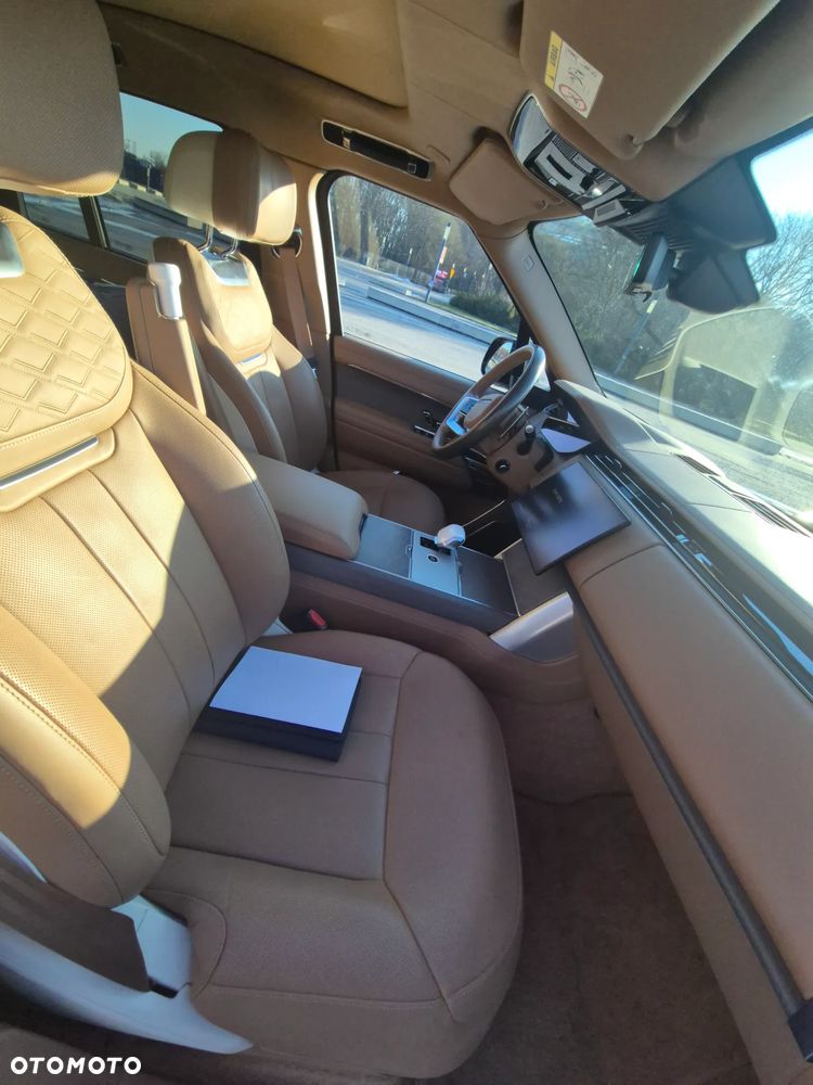 Land Rover Range Rover - 23