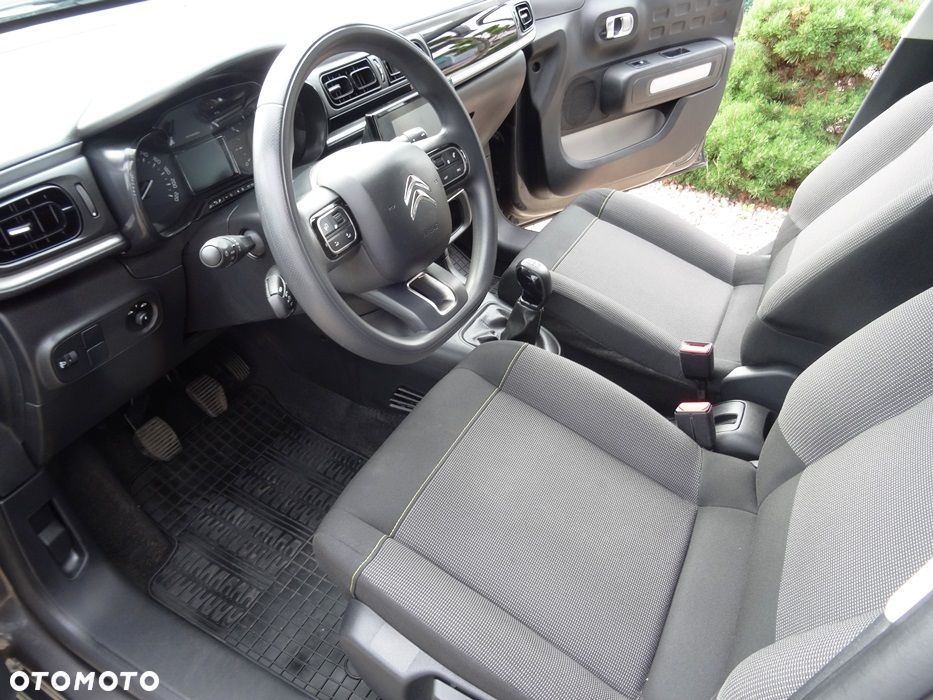 Citroën C3 1.2 PureTech Shine - 18