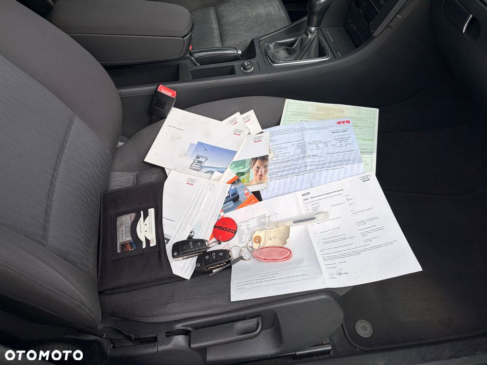 Audi A4 Avant 2.0 TDI DPF - 16