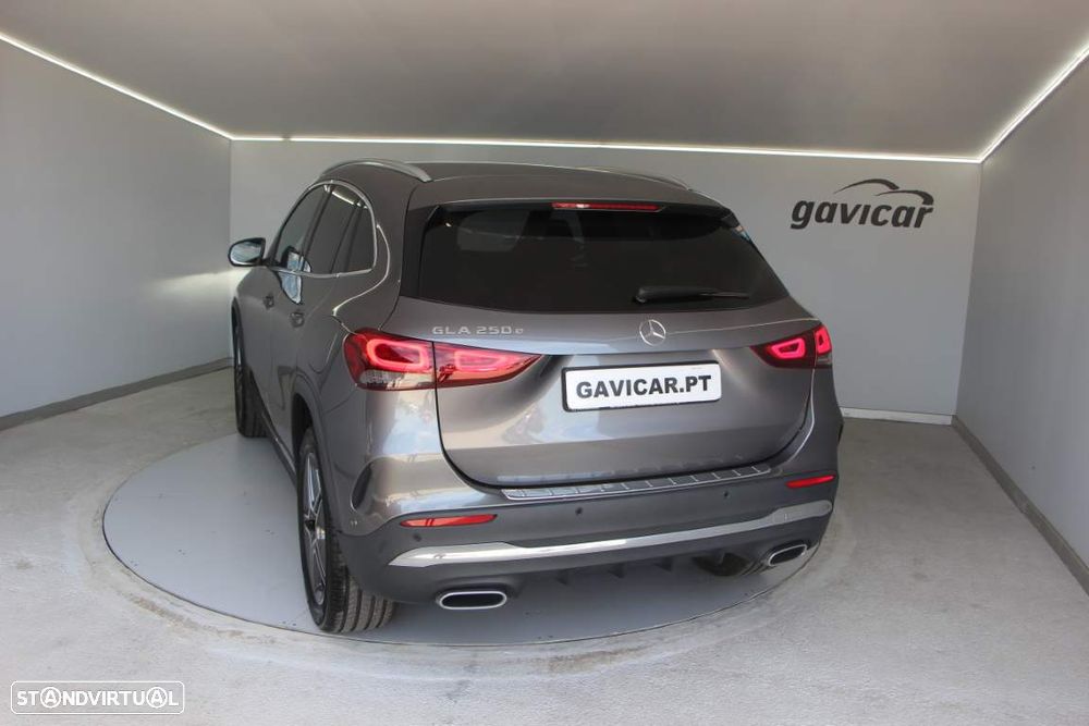Mercedes-Benz GLA 250 e AMG Line - 32