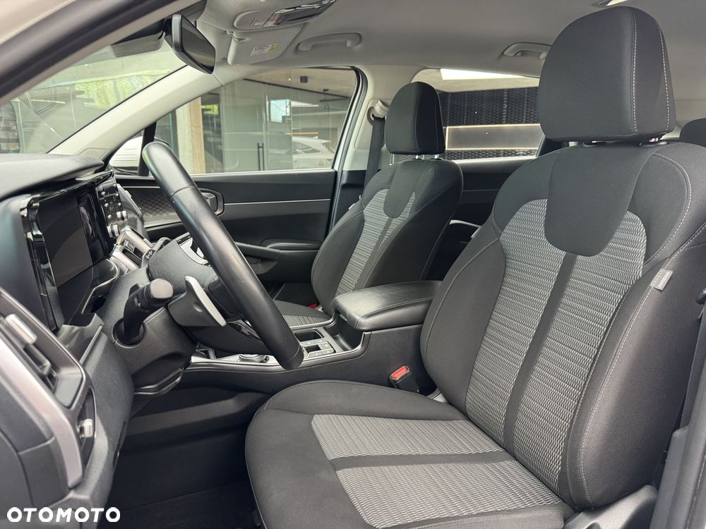 Kia Sorento - 12