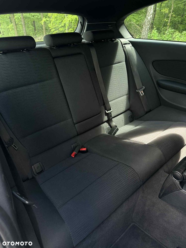 BMW Seria 1 116i - 8
