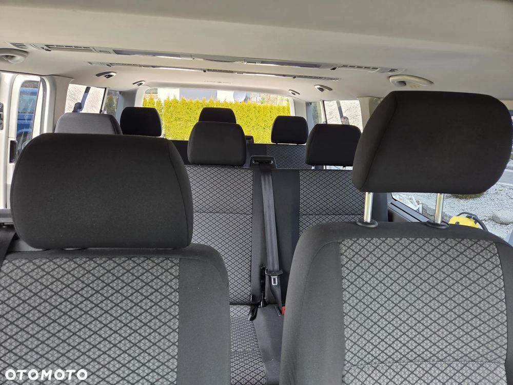 Volkswagen Caravelle 2.0 TDI L2 Comfortline - 11