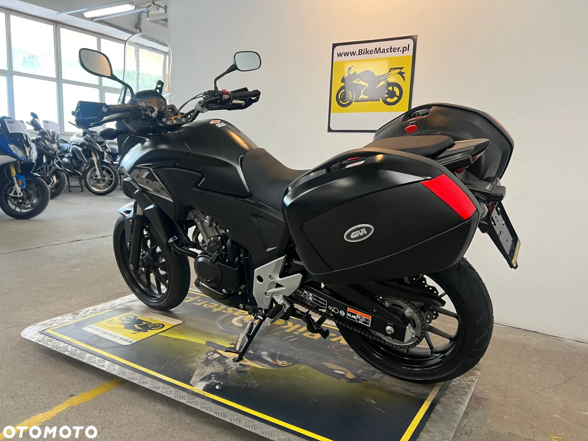 Honda CB - 6
