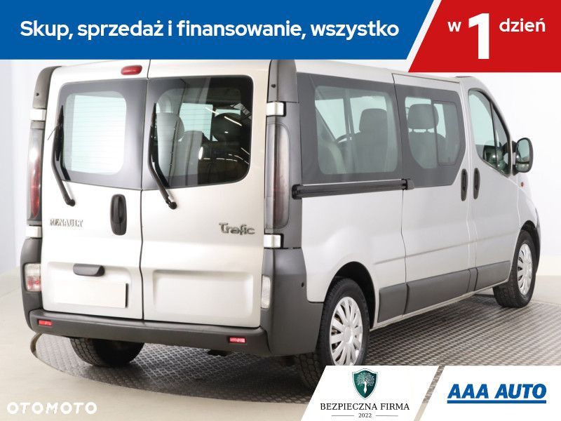 Renault Trafic - 7