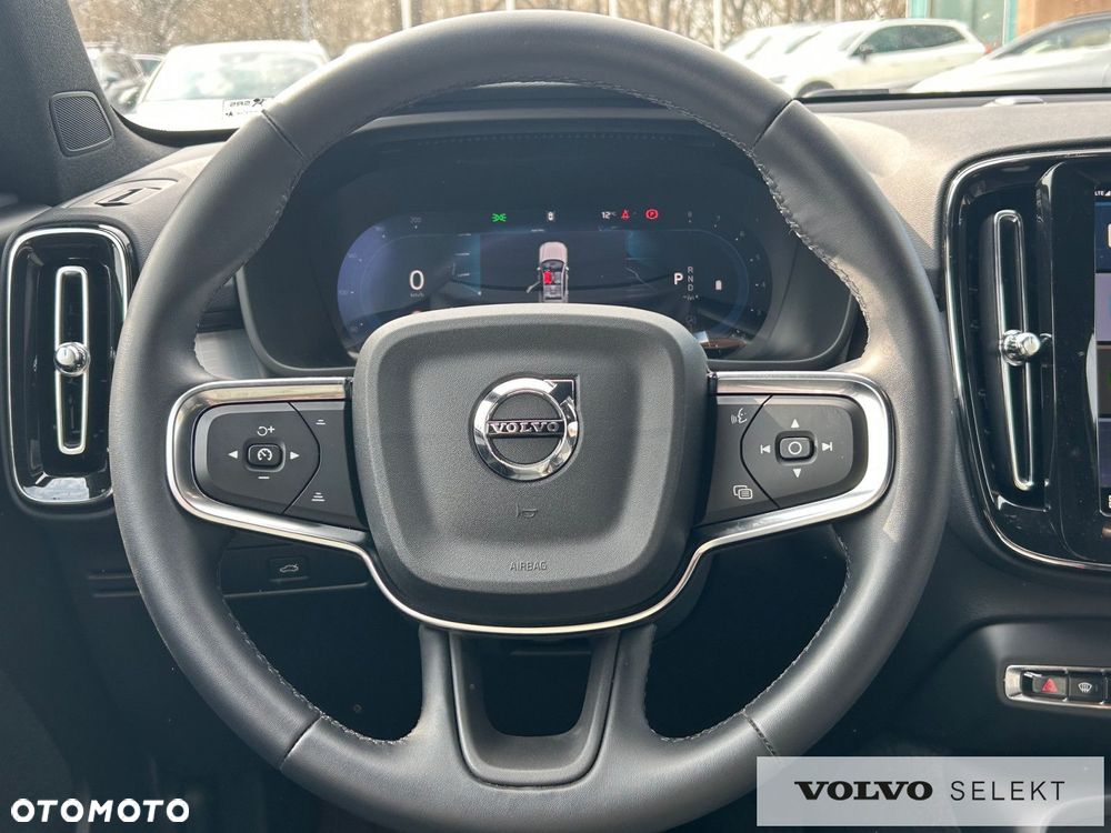 Volvo XC 40 - 12