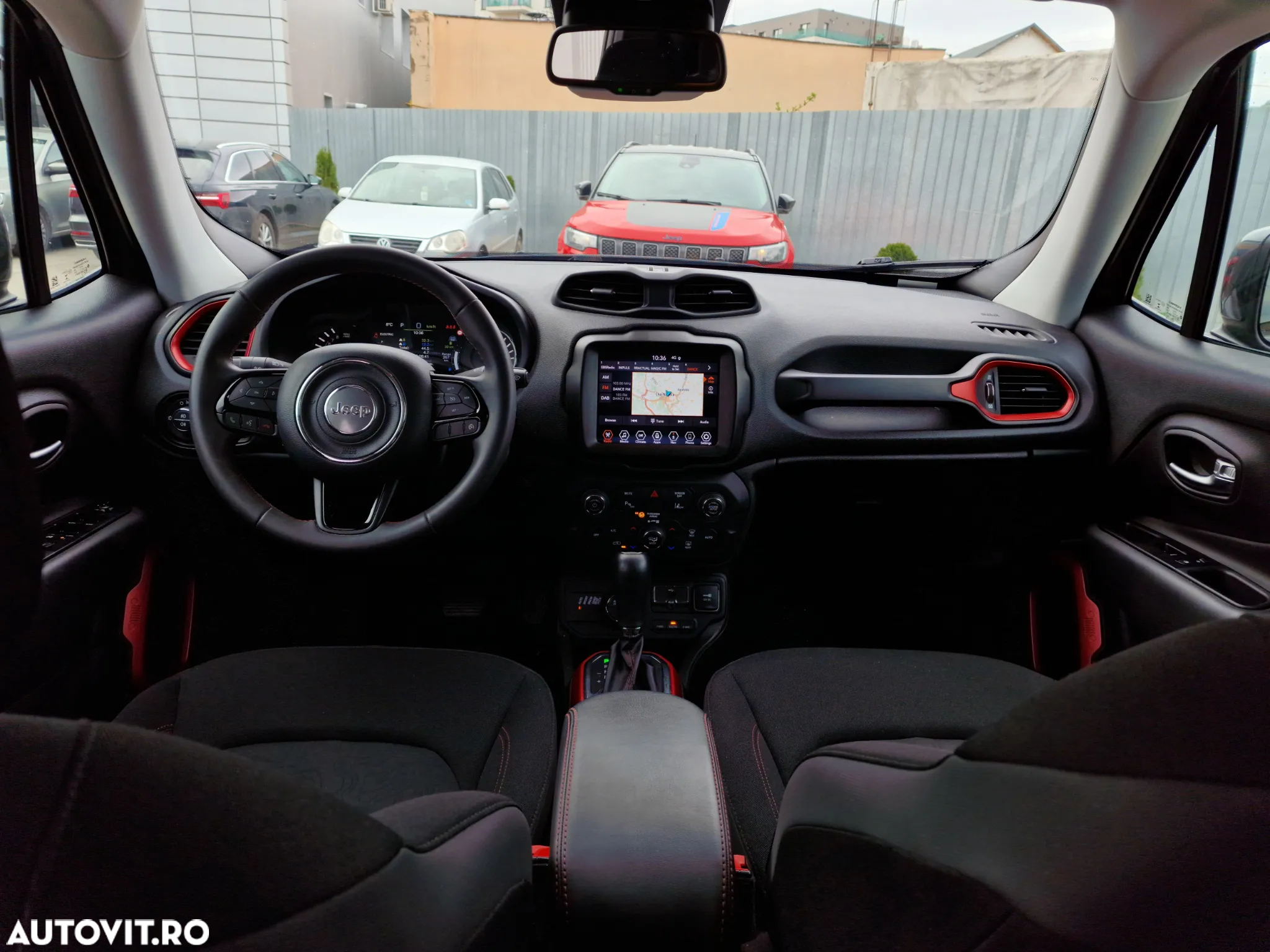Jeep Renegade 1.3 T-GDI 4xe PLUG-IN Hybrid Automatik Trailhawk - 10