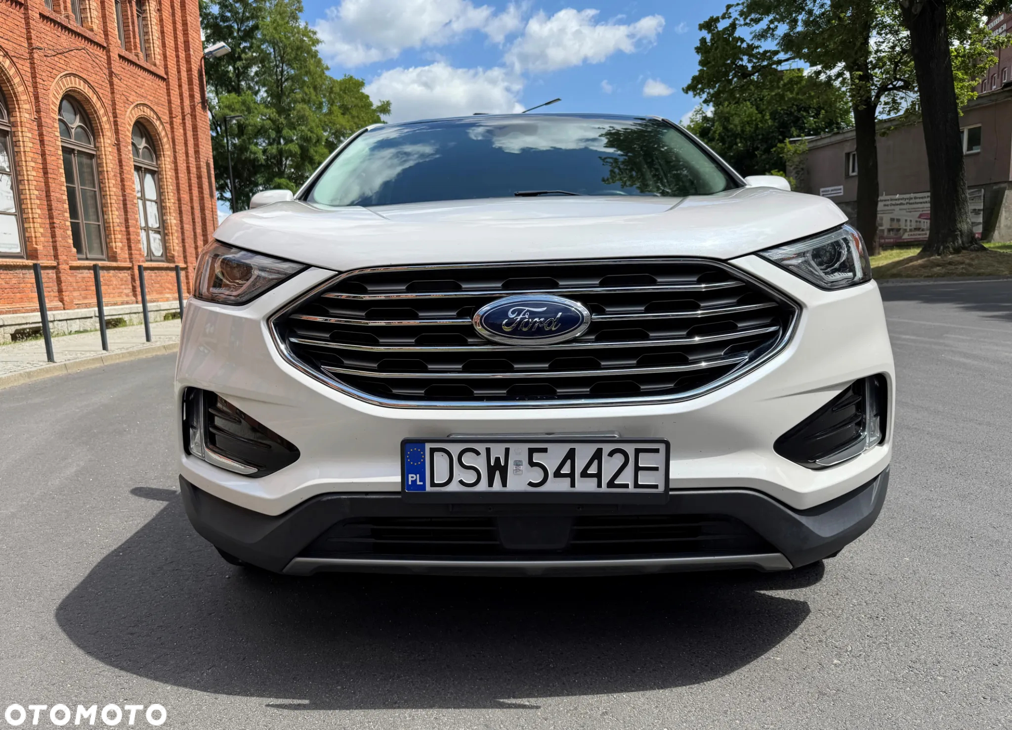 Ford Edge - 9