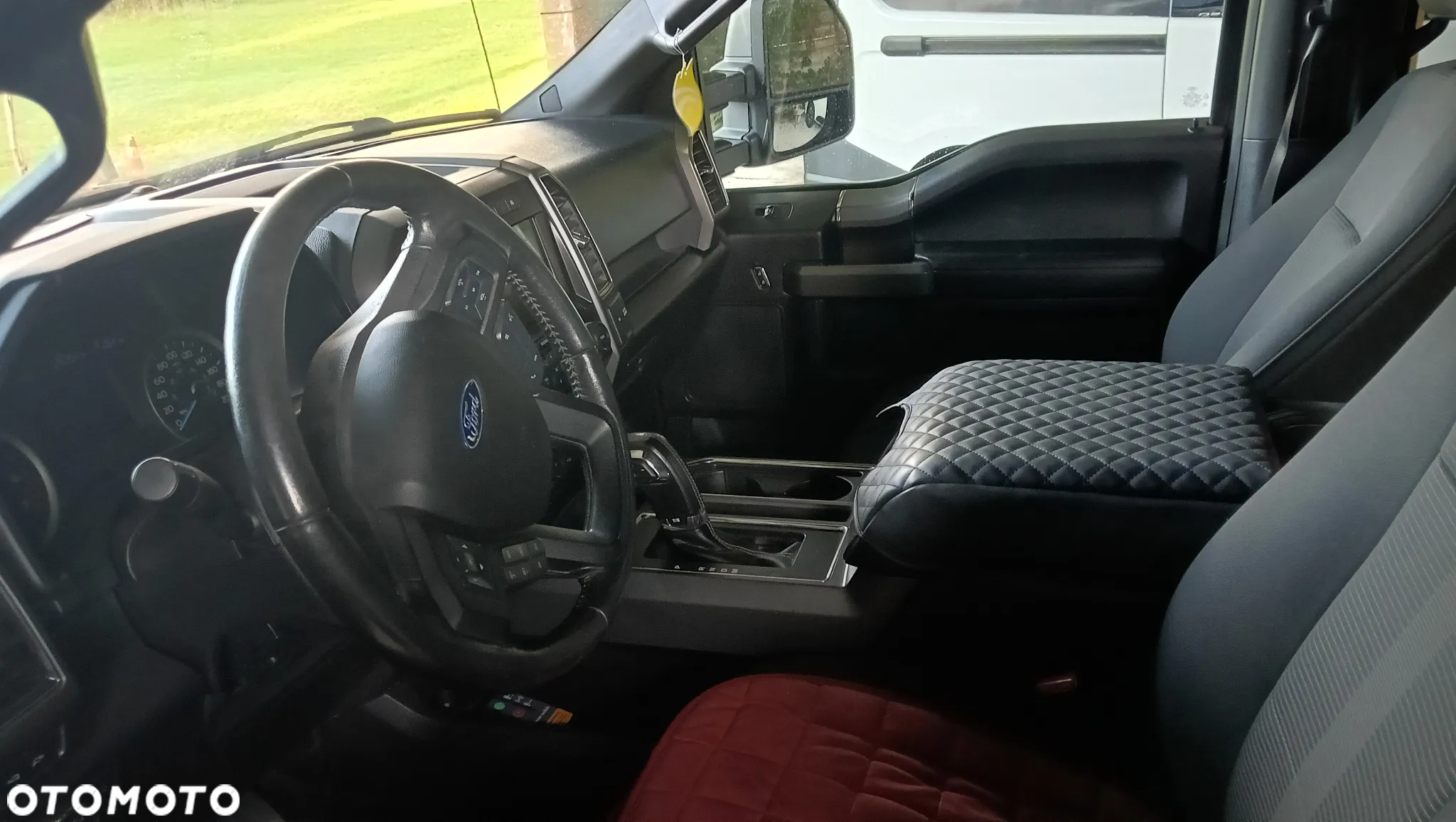 Ford F150 - 18