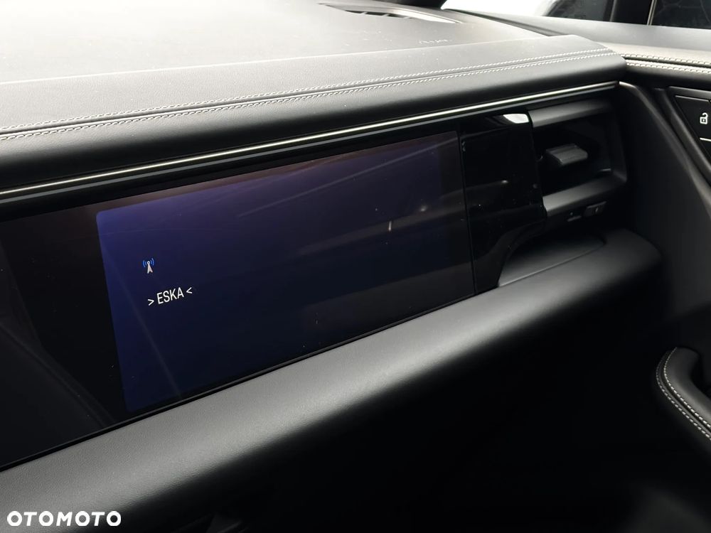 Porsche Macan Turbo 100kWh - 24