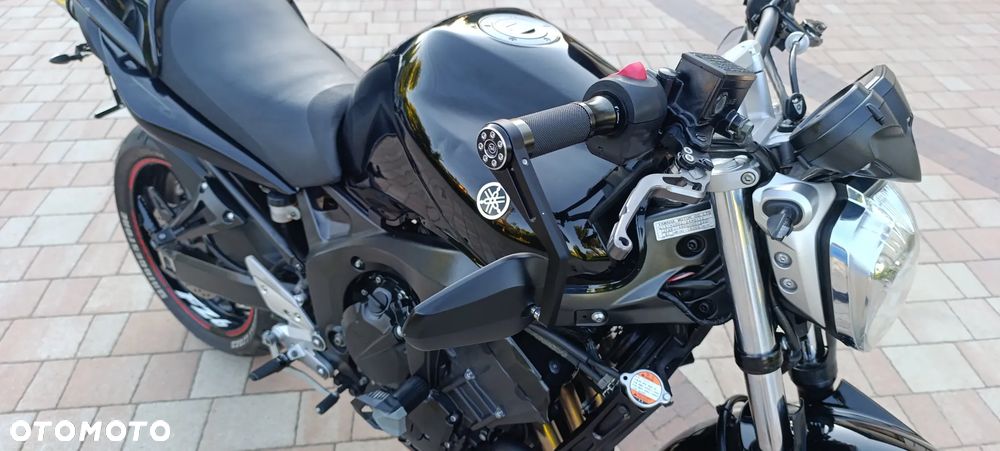 Yamaha FZ6 - 20