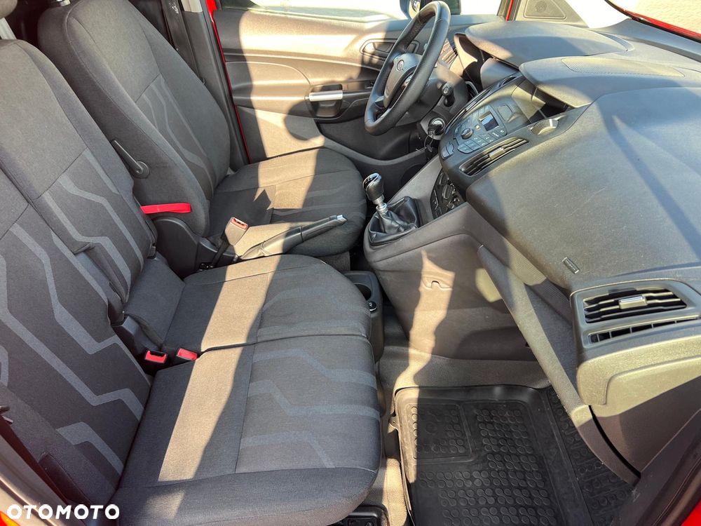 Ford Transit Connect - 10