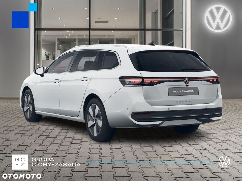 Volkswagen Passat Variant 2.0 TDI SCR Business DSG - 4