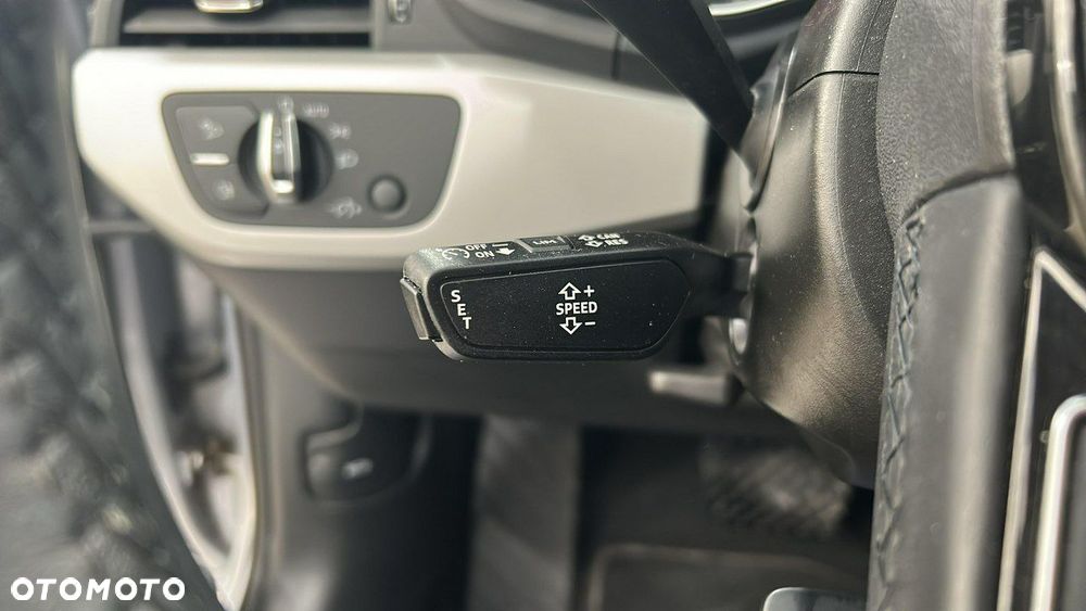 Audi A4 Limousine - 26