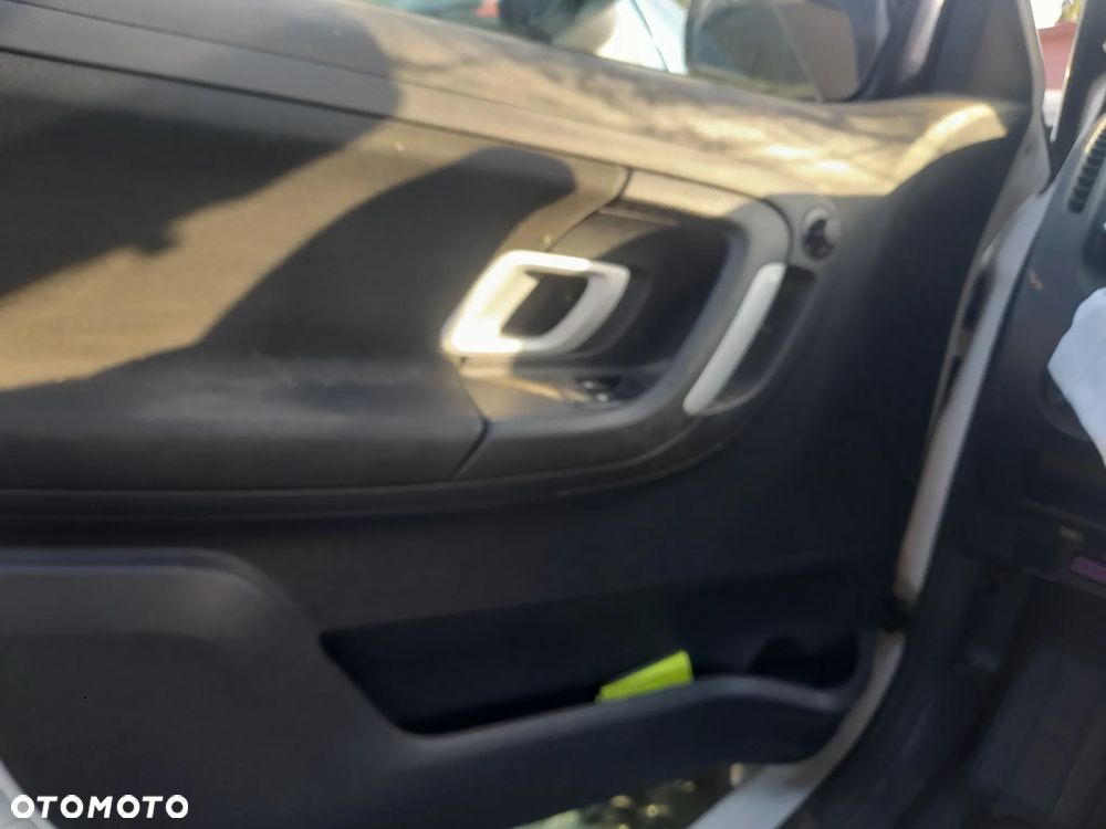 SKODA FABIA II 10-14 1.6 TDI ZWROTNICA PRZÓD LEWA PRAWA - 17