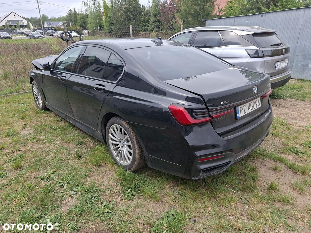 BMW Seria 7 - 5