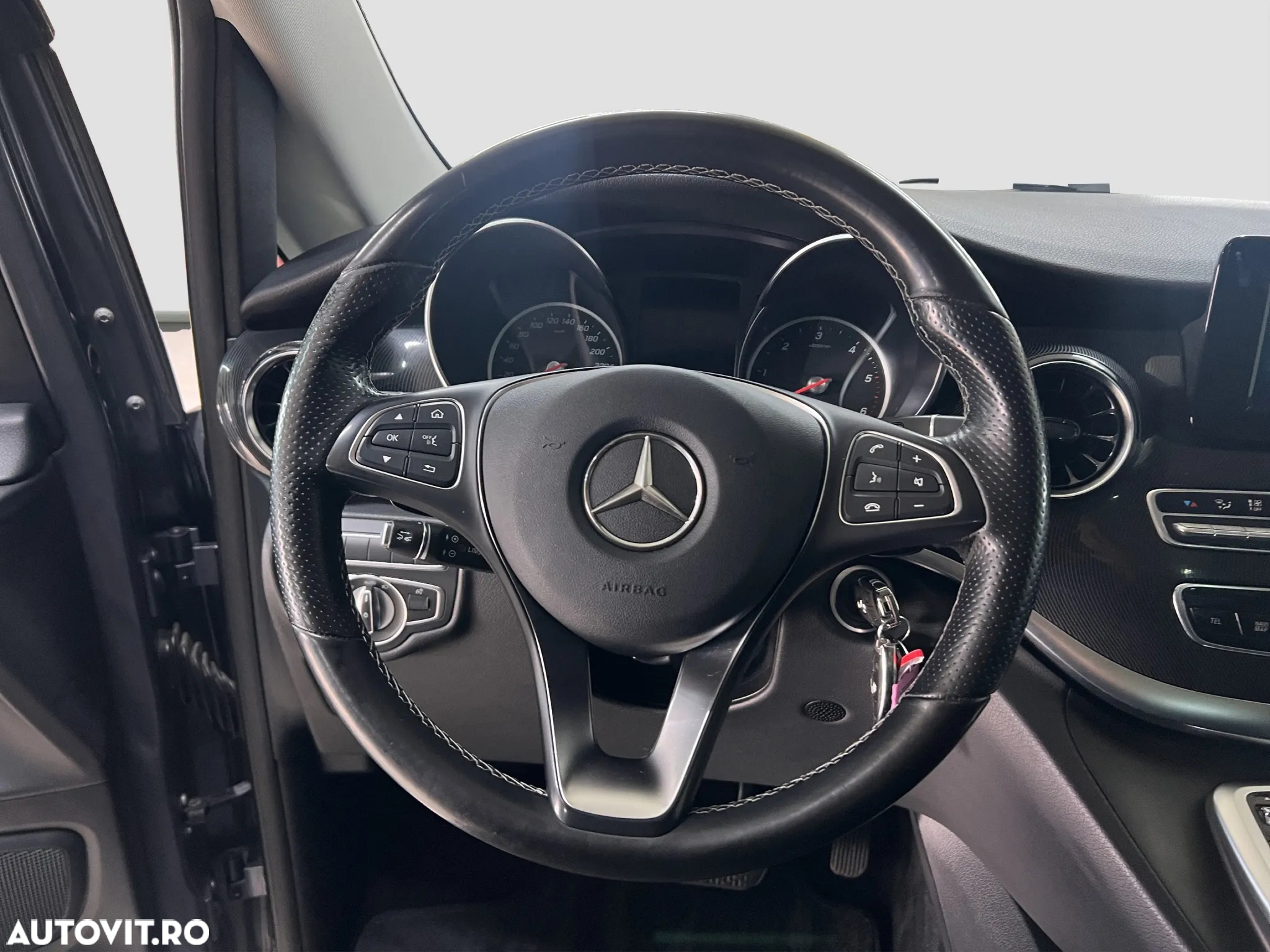 Mercedes-Benz V 250 d Combi Lung 190 CP AWD 9AT Avantgarde - 13