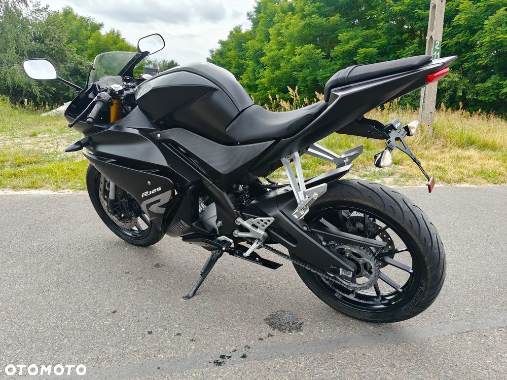 Yamaha YZF - 7